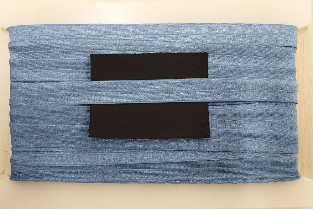 Elastisch omvouw glimmend breed 27