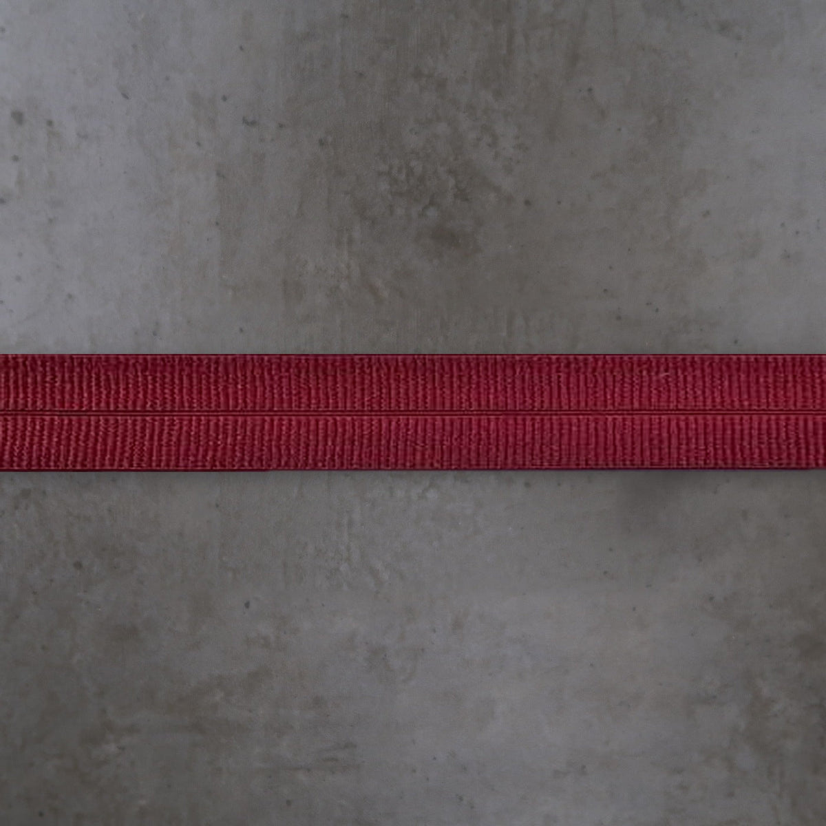 Elastisch Omvouw Ribbel Mat Bordeaux Soys Kantjeboord