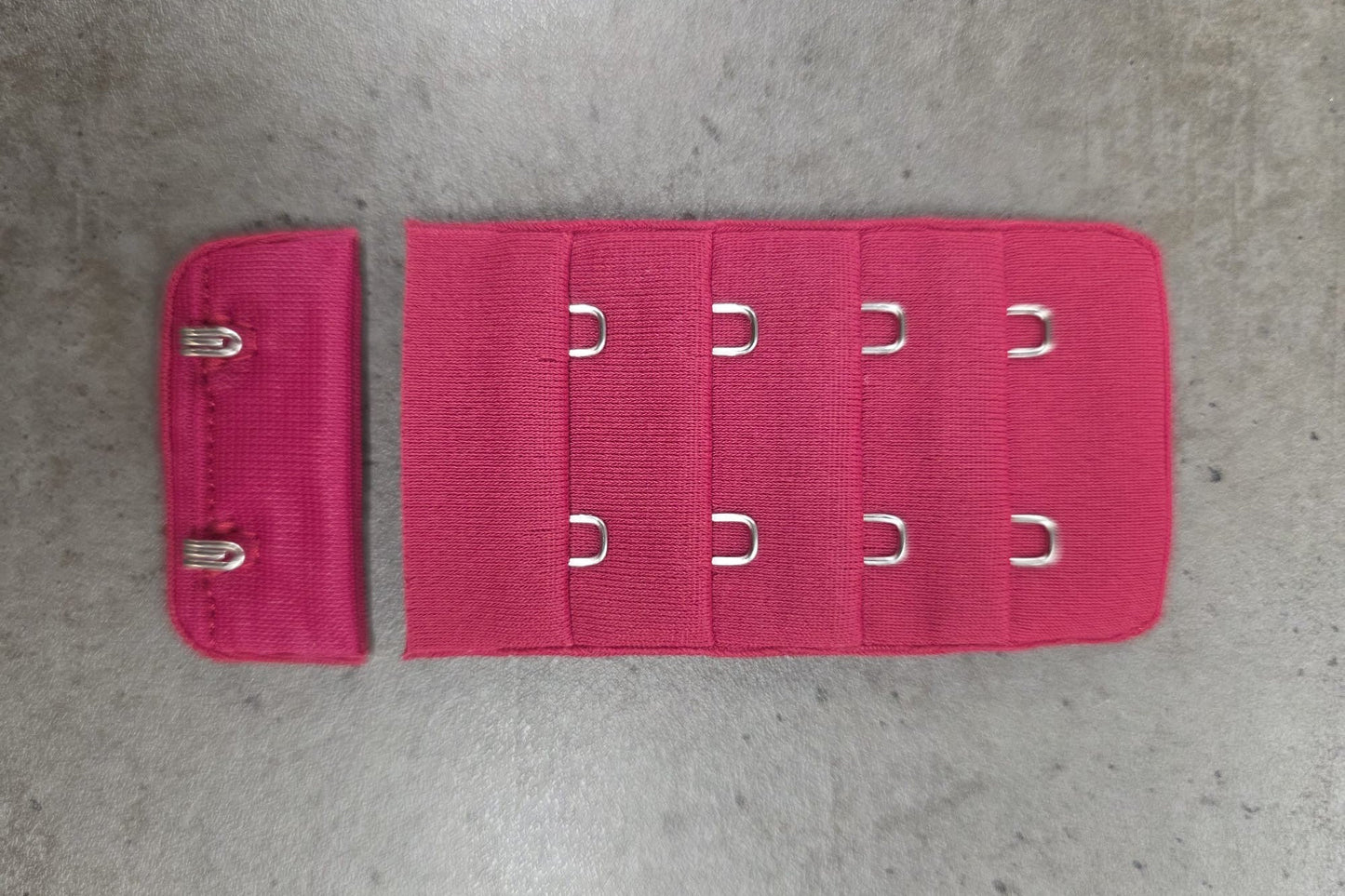 Sluiting Magenta 2 haaks Soys Kantjeboord