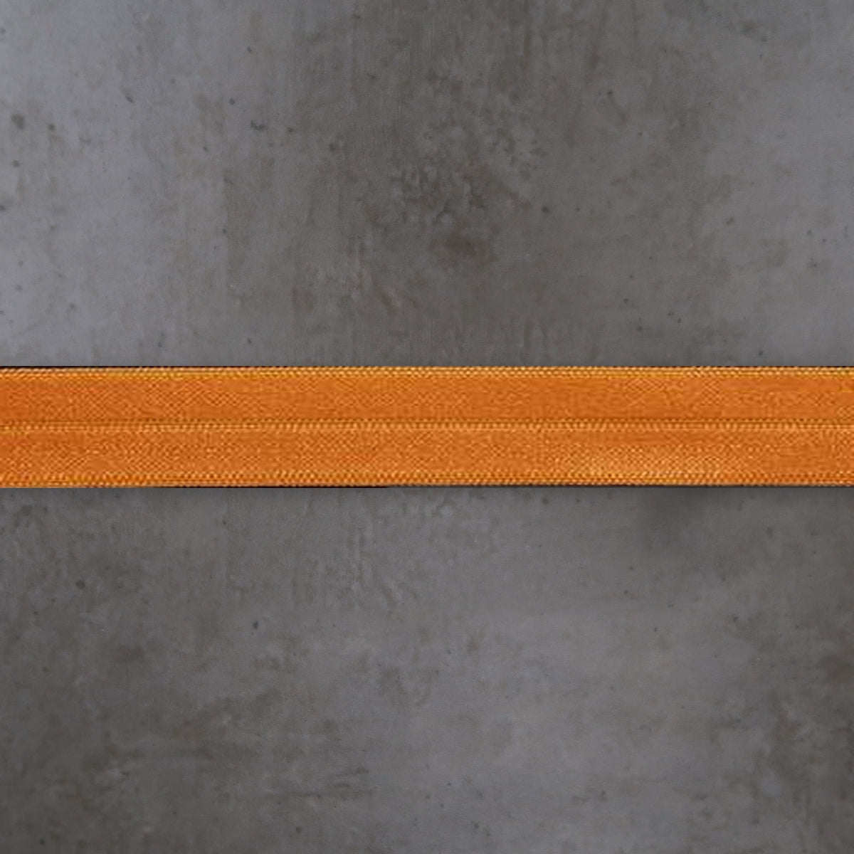 Elastisch Omvouw Glimmend Terracotta Soys Kantjeboord